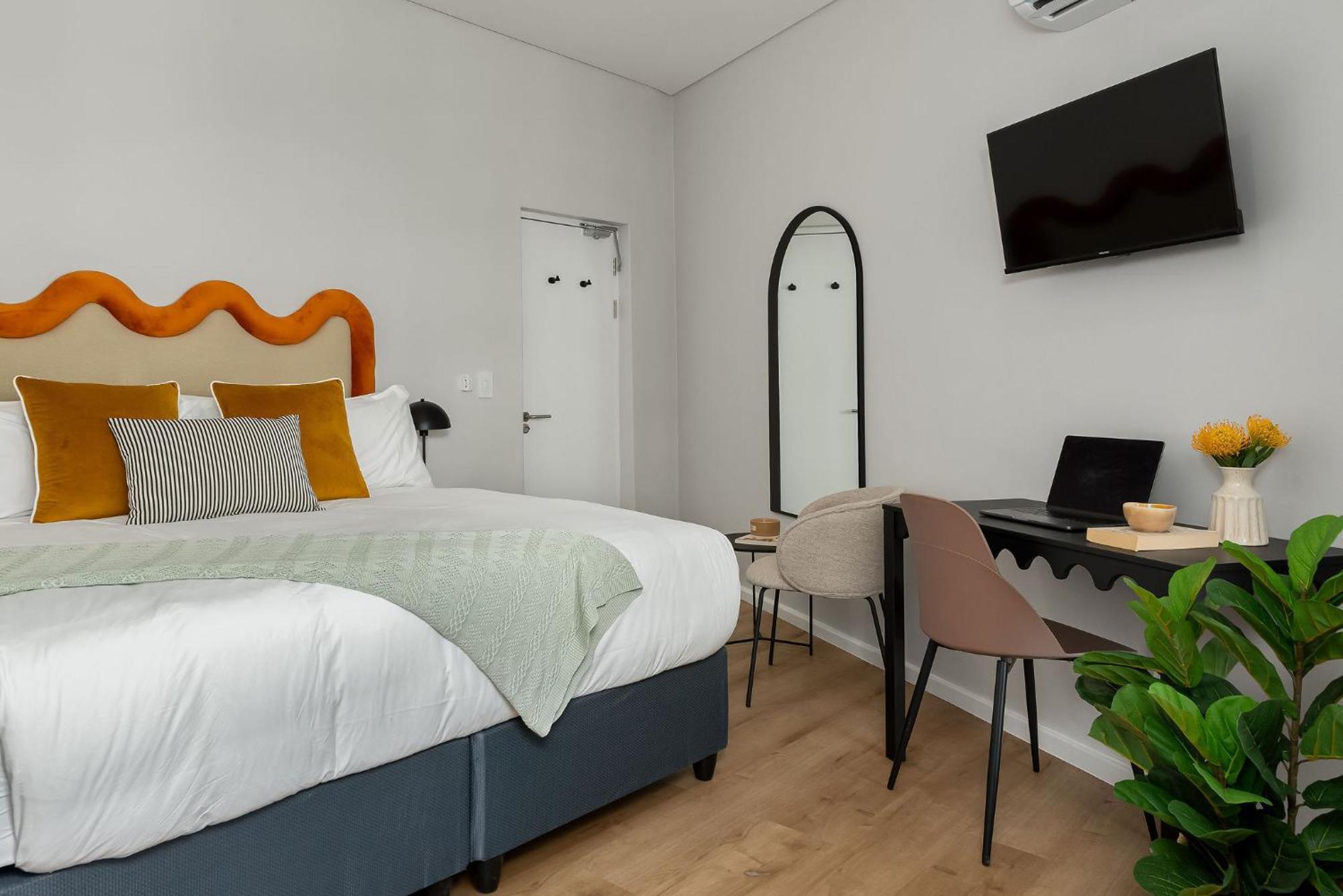 Neighbourgood 1st Crescent Camps Bay Casa de hóspedes Cidade Do Cabo